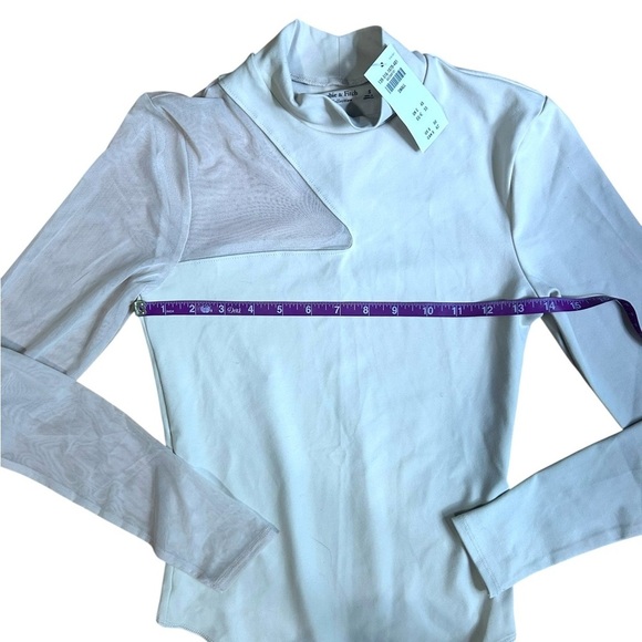 NWT Abercrombie & Fitch Asymmetrical Mesh Mock Neck Long Sleeved Bodysuit small - Picture 5 of 9